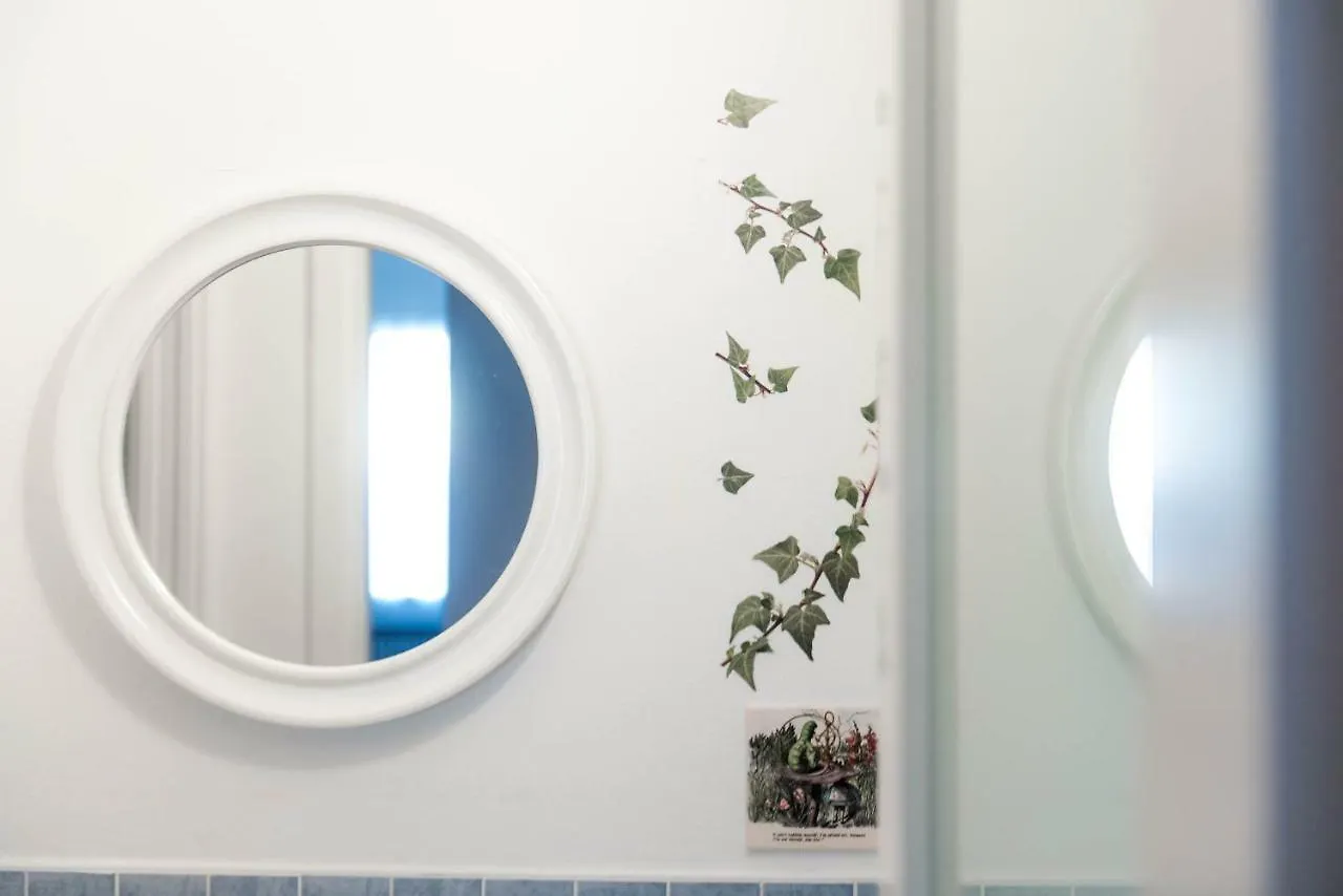 Al Piccolo Molo Apartment Como Italy